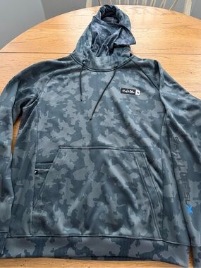 Men’s Medium Salt Life Camo Fishing Hoodie in Blue/Gray